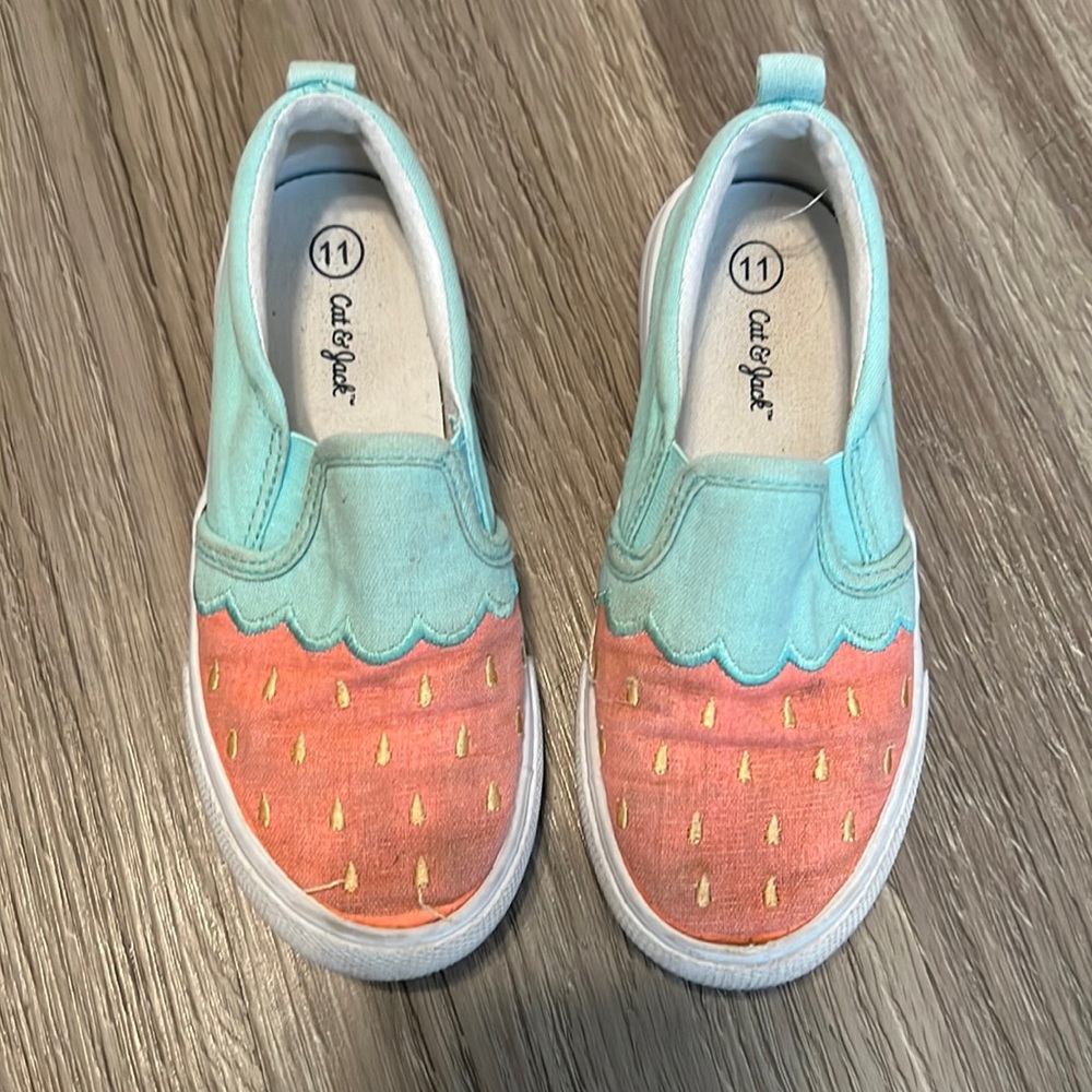 Cat and Jack strawberry sneakers size 11 girls